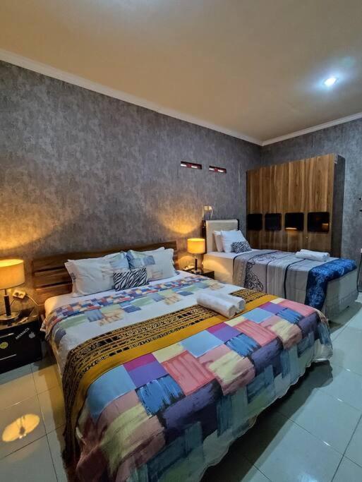 Niki Mawon Homestay Kejayan Exteriör bild