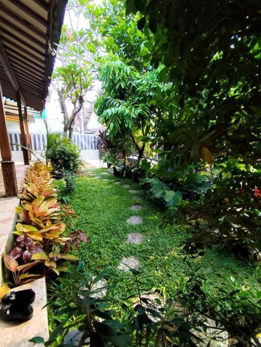 Niki Mawon Homestay Kejayan Exteriör bild